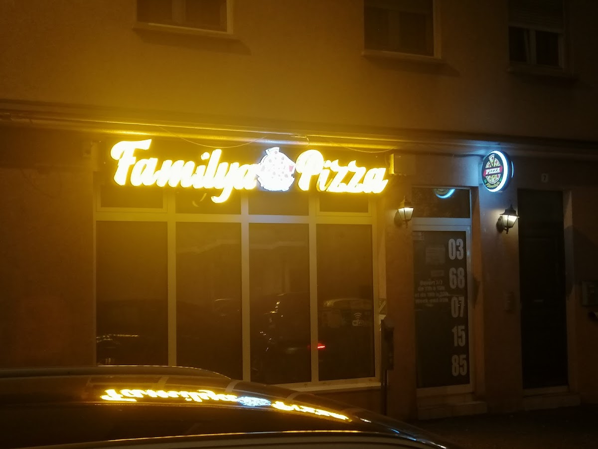 Familya Pizza