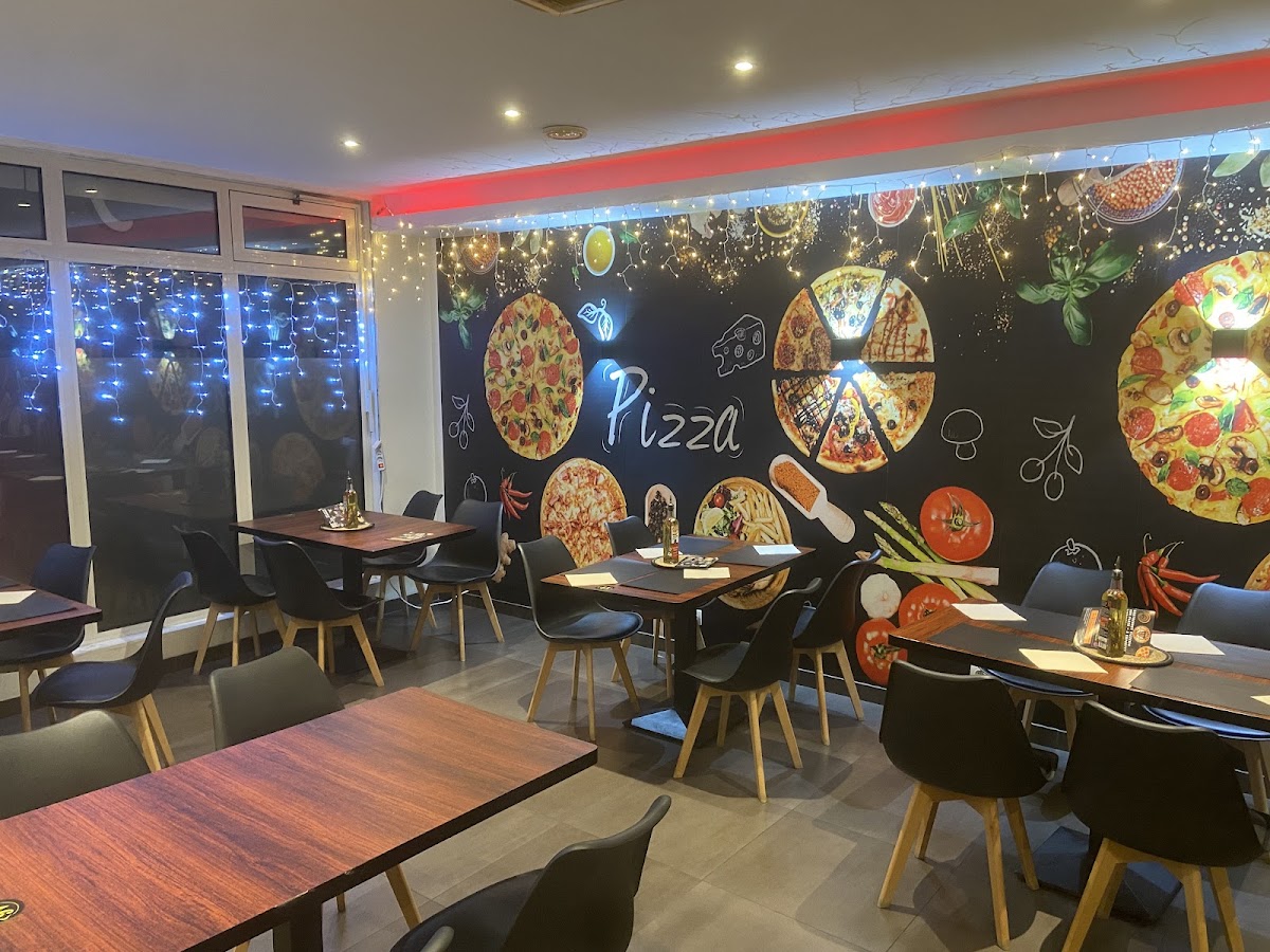 Familya Pizza - photo 2